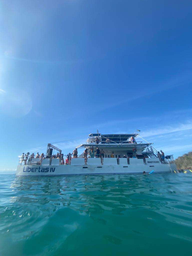 B Paseo Catamaran Por Buzios Los Orientales Tours Brasil